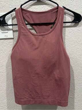Lululemon top size 8